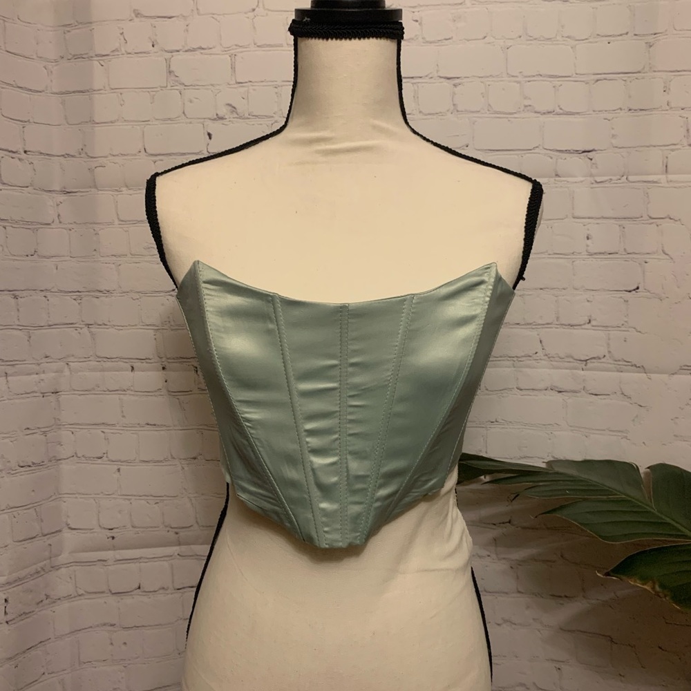 SHEIN Light Blue wired Crop Top